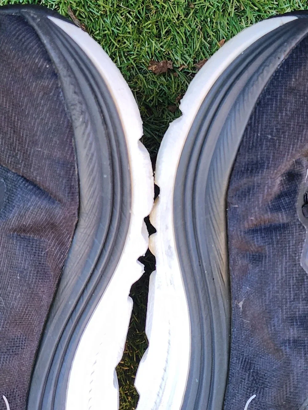 HOKA GAVIOTA 5 - Mens Sneakers - SIZE 11.5 2E WIDE - Please See All Pictures